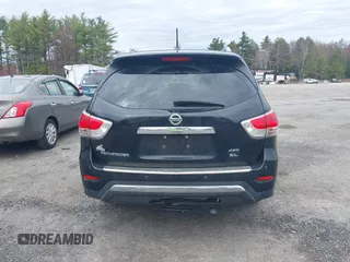 2015 Nissan Pathfinder SL с VIN 5N1AR2MM7FC720420, выставлен на аукционе IAAI как лот 42022278 с пробегом 145 261 миль миль и . История ставок и продаж доступна на DreamBid. Изображение 15.