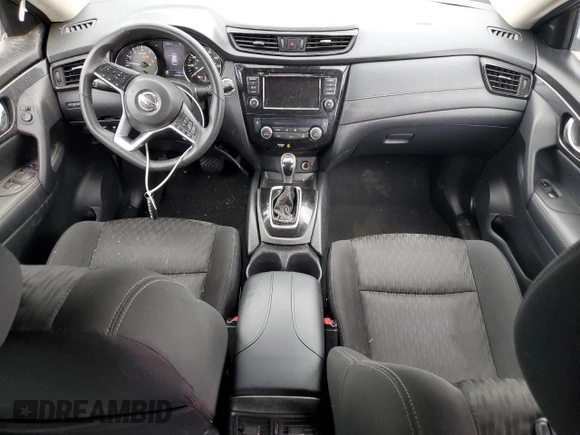 2020 Nissan Rogue SV z VIN KNMAT2MT7LP522633, wystawiony jako Copart lot #53242945 z przebiegiem 126 468 mil mil oraz Szkoda całkowita • Salvage title. Historia ofert i sprzedaży dostępna na DreamBid. Obrazek 8.