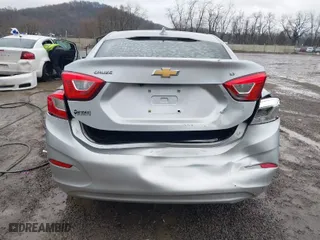 2018 Chevrolet Cruze LT with VIN 1G1BE5SM8J7240227, listed as a IAAI auction lot 41522265 with 103,708 mi miles. Bid and sale history available at carsss.com. Image 16.