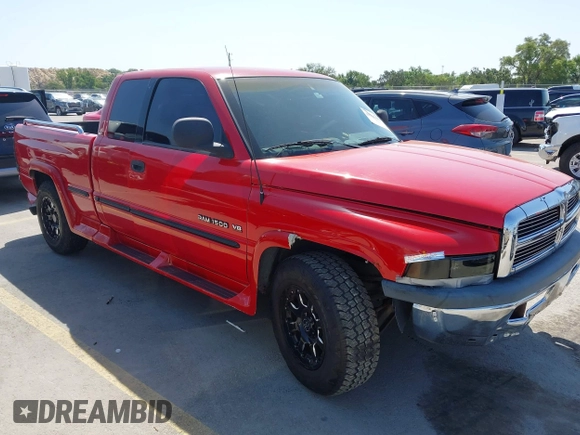 1999 Dodge 1500 z VIN 1B7HC13Z3XJ522717, wystawiony jako IAAI lot #41990467 z przebiegiem 146 472 mil mil oraz . Historia ofert i sprzedaży dostępna na DreamBid. Obrazek 1.