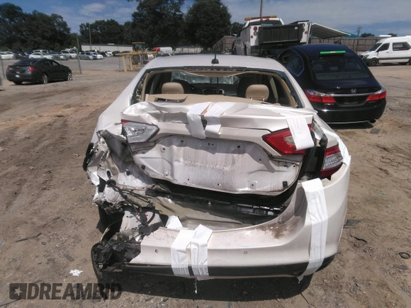 2016 Ford Fusion SE with VIN 3FA6P0H9XGR363785, listed as a IAAI auction lot 42312744 with 151,919 mi miles and . Bid and sale history available at DreamBid. Image 16.