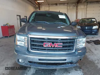 2011 GMC Sierra 1500 SLE с VIN 1GTR2VE32BZ453732, выставлен на аукционе IAAI как лот 42282322 с пробегом 210 624 миль миль и . История ставок и продаж доступна на DreamBid. Изображение 12.