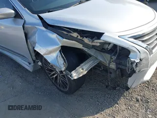 2015 Nissan Altima SL z VIN 1N4AL3AP1FC127345, wystawiony jako IAAI lot #42420834 z przebiegiem 134 391 mil mil oraz . Historia ofert i sprzedaży dostępna na DreamBid. Obrazek 6.