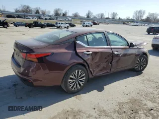 2024 Nissan Altima 2.5 SV with VIN 1N4BL4DV2RN357067, listed as a Copart auction lot 48798855 with 33,462 mi miles and Salvage Title. Bid and sale history available at carsss.com. Image 3.