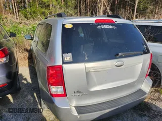 2014 Kia Sedona LX with VIN KNDMG4C7XE6540165, listed as a IAAI auction lot 41897493 with 187,743 mi miles. Bid and sale history available at carsss.com. Image 3.