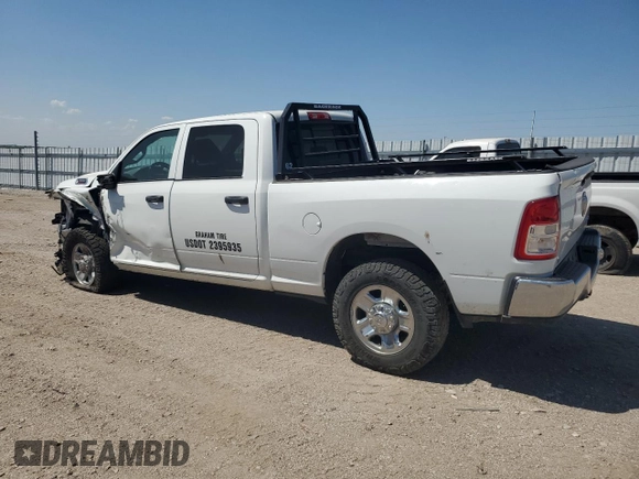 2023 Ram 2500 Tradesman z VIN 3C6UR5CL7PG538704, wystawiony jako Copart lot #46488725 z przebiegiem 112 004 mil mil oraz Szkoda całkowita • Salvage title. Historia ofert i sprzedaży dostępna na DreamBid. Obrazek 2.