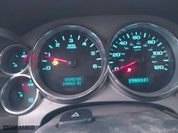 2008 Chevrolet Silverado 1500 LT w/1LT with VIN 2GCEK13MX81133448, listed as a IAAI auction lot 41490543 with 244,563 mi miles. Bid and sale history available at carsss.com. Image 7.
