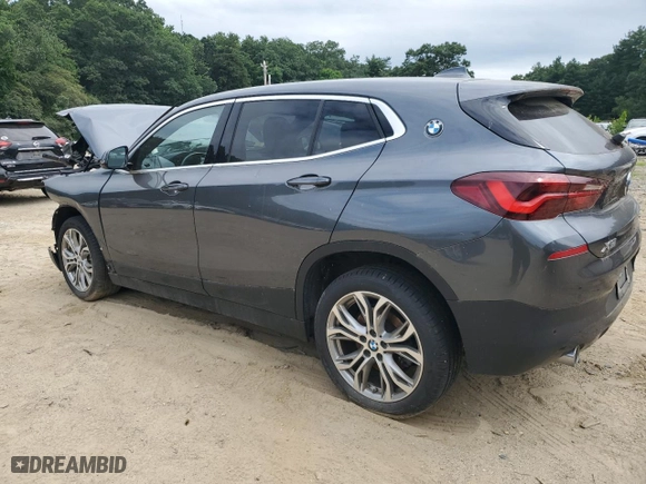 2021 BMW X2 xDrive28i with VIN WBXYJ1C06M5S94257, listed as a Copart auction lot 62391984 with 38,387 mi miles and Salvage Title. Bid and sale history available at carsss.com. Image 2.