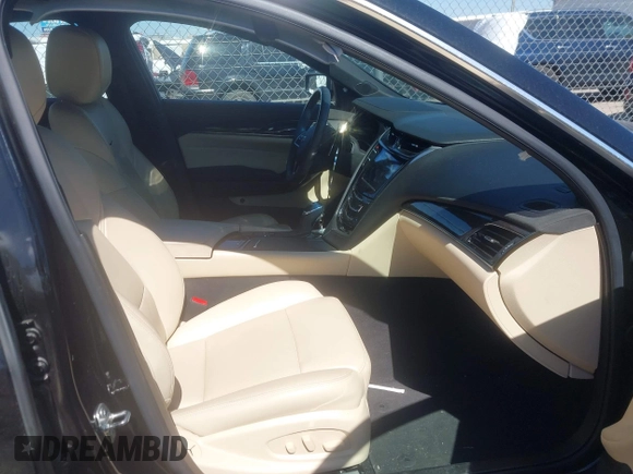 2019 Cadillac CTS Sedan Luxury RWD with VIN 1G6AR5SS3K0101190, listed as a IAAI auction lot 41724659 with 36,684 mi miles. Bid and sale history available at carsss.com. Image 5.