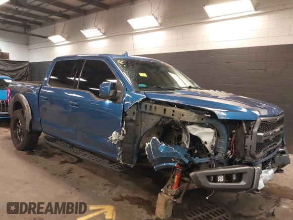 2019 Ford F-150 Raptor with VIN 1FTFW1RG9KFA40236, listed as a IAAI auction lot 41833222 with 109,231 mi miles. Bid and sale history available at carsss.com. Image 6.