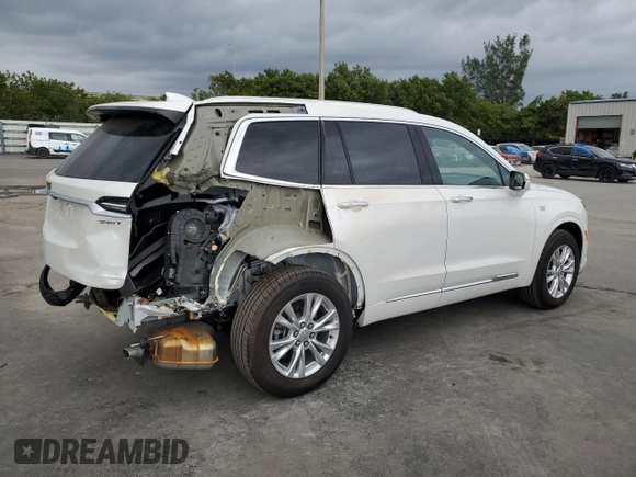 2024 Cadillac XT6 FWD Luxury with VIN 1GYKPAR47RZ746965, listed as a Copart auction lot 78839094 with 3,908 mi miles and Salvage Title. Bid and sale history available at carsss.com. Image 3.