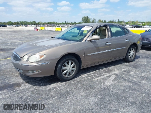 2007 Buick LaCrosse CXL with VIN 2G4WD582371198097, listed as a IAAI auction lot 42168438 with Not Provided miles. Bid and sale history available at carsss.com. Image 2.
