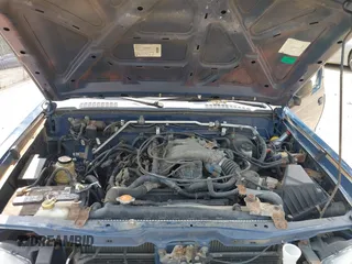 2001 Nissan Frontier SE with VIN 1N6ED26Y41C360629, listed as a IAAI auction lot 42393815 with 257,055 mi miles and . Bid and sale history available at DreamBid. Image 10.