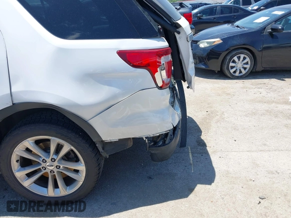 2018 Ford Explorer Limited с VIN 1FM5K8FH0JGC84536, выставлен на аукционе IAAI как лот 42394596 с пробегом 77 572 миль миль и . История ставок и продаж доступна на DreamBid. Изображение 6.