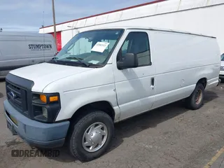 2012 Ford E-Series Commercial z VIN 1FTNS2EL4CDA62268, wystawiony jako IAAI lot #42002522 z przebiegiem Nie podano mil oraz . Historia ofert i sprzedaży dostępna na DreamBid. Obrazek 6.