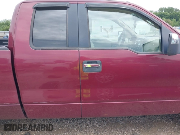 2006 Ford F-150 XLT z VIN 1FTPX14566FA55886, wystawiony jako IAAI lot #42636382 z przebiegiem 197 702 mil mil oraz . Historia ofert i sprzedaży dostępna na DreamBid. Obrazek 13.