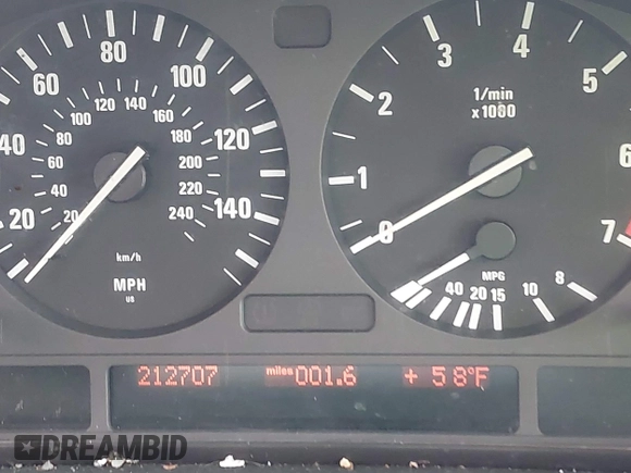 2005 BMW X5 3.0i with VIN 5UXFA13515LY12626, listed as a IAAI auction lot 41584553 with 212,707 mi miles. Bid and sale history available at carsss.com. Image 7.