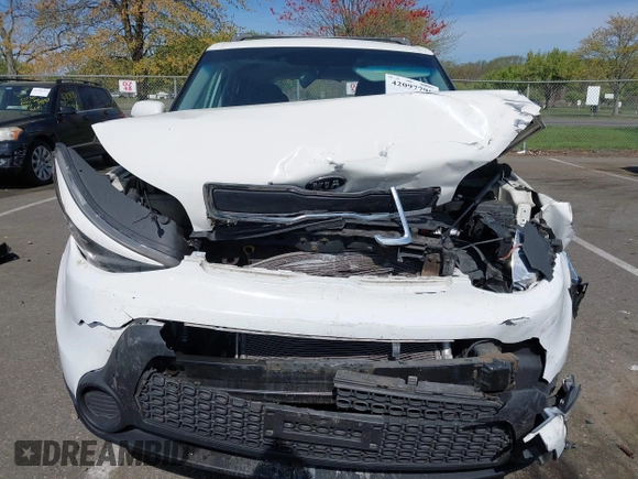 2016 Kia Soul z VIN KNDJN2A29G7256799, wystawiony jako IAAI lot #42097796 z przebiegiem 85 118 mil mil oraz . Historia ofert i sprzedaży dostępna na DreamBid. Obrazek 6.