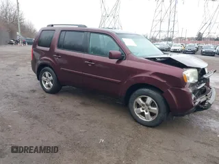 2011 Honda Pilot EX-L with VIN 5FNYF4H61BB091947, listed as a IAAI auction lot 41676585 with 227,751 mi miles and . Bid and sale history available at carsss.com. Image 1.