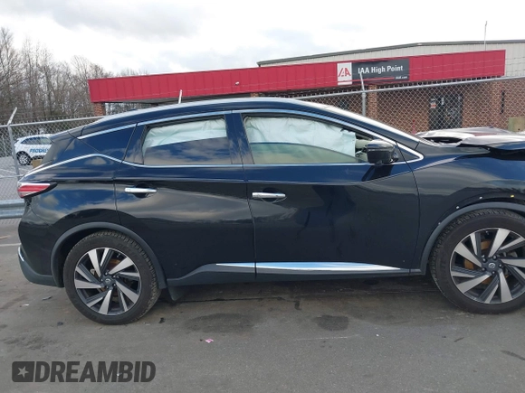 2017 Nissan Murano Platinum z VIN 5N1AZ2MH1HN186471, wystawiony jako IAAI lot #41233284 z przebiegiem 135 135 mil mil oraz . Historia ofert i sprzedaży dostępna na DreamBid. Obrazek 14.