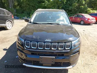 2022 Jeep Compass Limited z VIN 3C4NJDCB8NT191166, wystawiony jako IAAI lot #40284278 z przebiegiem 31 791 mil mil oraz . Historia ofert i sprzedaży dostępna na DreamBid. Obrazek 12.