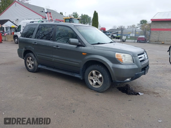 2007 Honda Pilot EX-L with VIN 2HKYF18667H526601, listed as a IAAI auction lot 42182710 with 221,948 mi miles and . Bid and sale history available at carsss.com. Image 1.