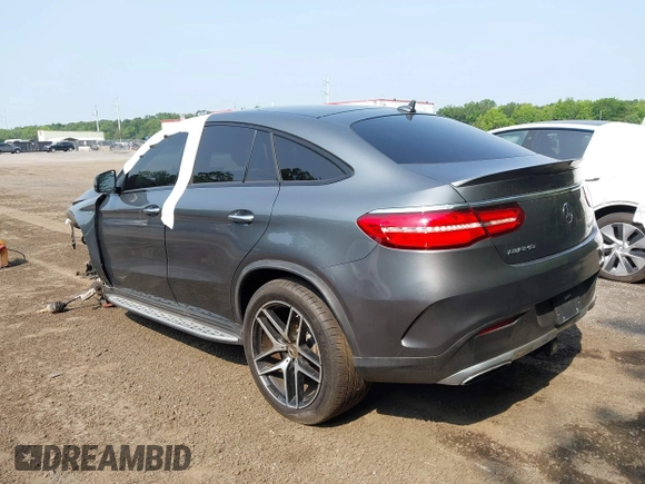 2017 Mercedes-Benz GLE 43 AMG z VIN 4JGED6EB2HA065229, wystawiony jako IAAI lot #42307280 z przebiegiem 68 789 mil mil oraz . Historia ofert i sprzedaży dostępna na DreamBid. Obrazek 3.