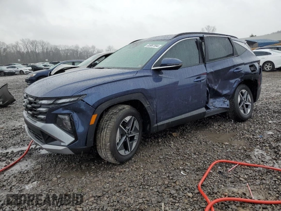 2025 Hyundai Tucson SEL Convenience with VIN 5NMJC3DE2SH473369, listed as a Copart auction lot 85987594 with 940 mi miles and Salvage Title. Bid and sale history available at carsss.com. Image 1.