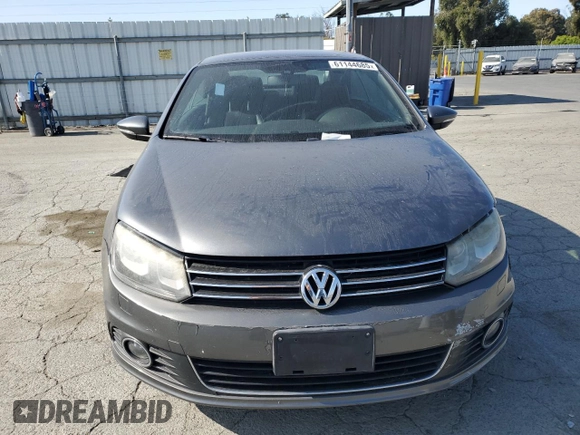 2012 Volkswagen Eos Executive with VIN WVWFW7AH4CV006428, listed as a Copart auction lot 61144685 with 101,514 mi miles and Salvage title. Bid and sale history available at DreamBid. Image 5.