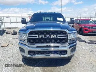 2024 Ram 2500 Tradesman with VIN 3C6UR5CL7RG390539, listed as a IAAI auction lot 41850314 with 2,857 mi miles and . Bid and sale history available at DreamBid. Image 12.