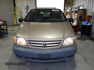 2003 Toyota Sienna LE with VIN 4T3ZF13C03U520118, listed as a Copart auction lot 81980534 with 234,880 mi miles and Salvage Title. Bid and sale history available at carsss.com. Image 5.