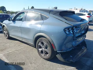 2023 Ford Mustang Mach-E Select с VIN 3FMTK1R48PMA92481, выставлен на аукционе IAAI как лот 41653774 с пробегом 12 023 миль миль и . История ставок и продаж доступна на DreamBid. Изображение 3.