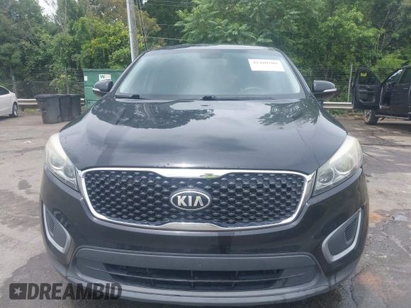 2017 Kia Sorento LX z VIN 5XYPG4A32HG265440, wystawiony jako IAAI lot #42480509 z przebiegiem 196 713 mil mil oraz . Historia ofert i sprzedaży dostępna na DreamBid. Obrazek 12.