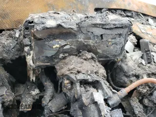 2015 Cadillac Escalade z VIN 1GYS4GKJ9FR105663, wystawiony jako Copart lot #50601235 z przebiegiem Nie podano mil oraz Szkoda całkowita • Salvage title. Historia ofert i sprzedaży dostępna na DreamBid. Obrazek 9.
