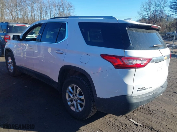 2018 Chevrolet Traverse LT Cloth with VIN 1GNEVGKW3JJ159356, listed as a IAAI auction lot 41430477 with 57,541 mi miles. Bid and sale history available at carsss.com. Image 3.
