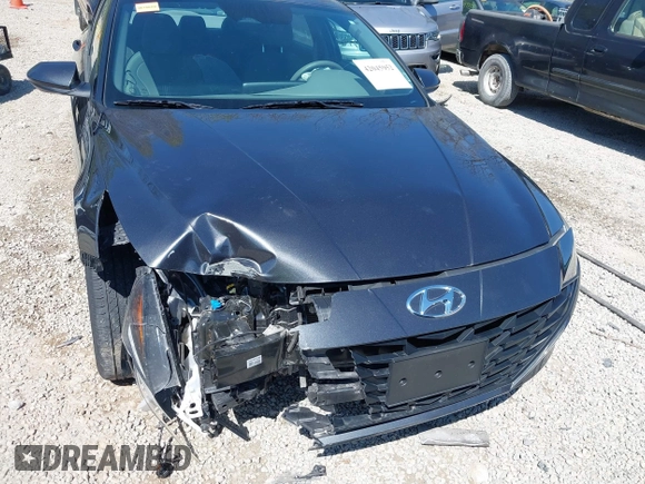 2023 Hyundai Elantra SEL with VIN 5NPLM4AG0PH104487, listed as a IAAI auction lot 42045952 with 39,575 mi miles and . Bid and sale history available at DreamBid. Image 6.