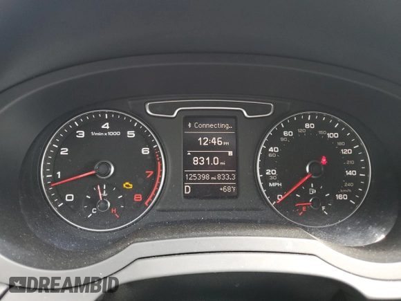 2015 Audi Q3 Premium Plus z VIN WA1BFCFSXFR004296, wystawiony jako Copart lot #89364265 z przebiegiem 125 398 mil mil oraz Czysty tytuł • Clean title. Historia ofert i sprzedaży dostępna na DreamBid. Obrazek 9.