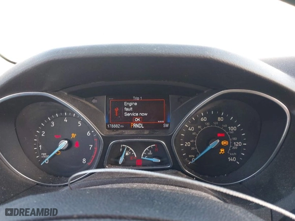 2015 Ford Focus SE with VIN 1FADP3K29FL288479, listed as a IAAI auction lot 41684865 with 178,882 mi miles. Bid and sale history available at carsss.com. Image 7.
