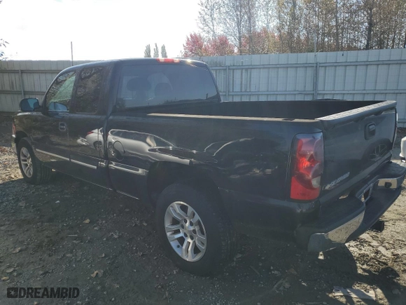2007 Chevrolet Silverado 1500 Classic LT3 with VIN 1GCEK19B17Z151512, listed as a Copart auction lot 75700794 with 157,941 mi miles and Clean Title. Bid and sale history available at carsss.com. Image 2.