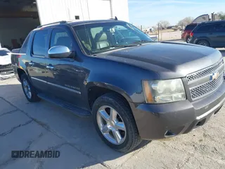 2010 Chevrolet Avalanche LTZ with VIN 3GNNCGE03AG268382, listed as a IAAI auction lot 41502808 with 254,571 mi miles and . Bid and sale history available at DreamBid. Image 1.