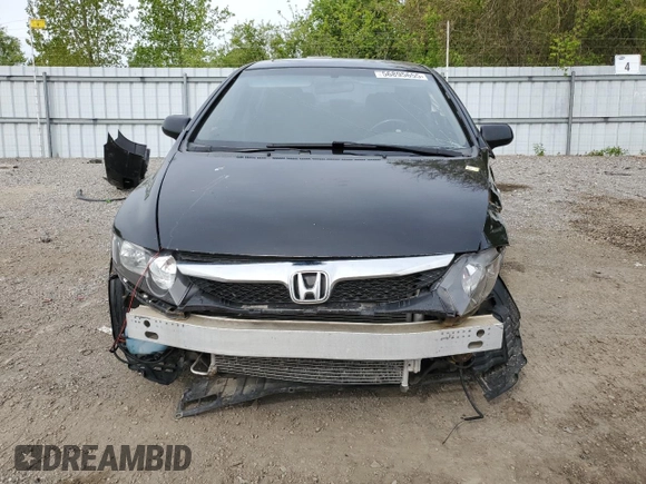 2009 Honda Civic LX-S z VIN 2HGFA16679H016845, wystawiony jako Copart lot #56895655 z przebiegiem 225 898 mil mil oraz Czysty tytuł • Clean title. Historia ofert i sprzedaży dostępna na DreamBid. Obrazek 5.