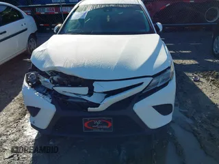 2018 Toyota Camry LE with VIN 4T1B11HK3JU658046, listed as a IAAI auction lot 41222583 with 325,249 mi miles. Bid and sale history available at carsss.com. Image 12.