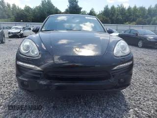 2011 Porsche Cayenne S with VIN WP1AB2A29BLA42077, listed as a Copart auction lot 62181095 with 262,754 mi miles and Salvage title. Bid and sale history available at DreamBid. Image 5.