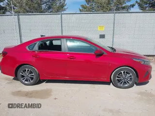 2022 Kia Forte LXS with VIN 3KPF24AD9NE464402, listed as a IAAI auction lot 41797175 with 20,604 mi miles. Bid and sale history available at carsss.com. Image 14.