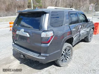 2017 Toyota 4Runner SR5 with VIN JTEBU5JR9H5415822, listed as a IAAI auction lot 41806456 with 129,585 mi miles. Bid and sale history available at carsss.com. Image 4.