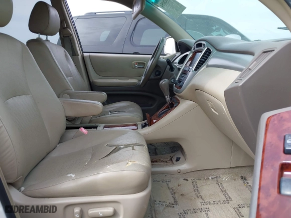 2004 Toyota Highlander with VIN JTEEP21A640067014, listed as a IAAI auction lot 41828054 with 255,796 mi miles. Bid and sale history available at carsss.com. Image 5.