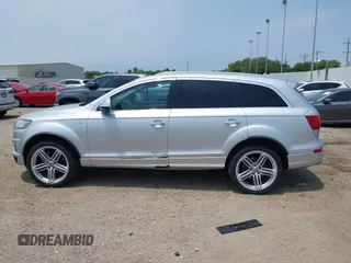 2010 Audi Q7 with VIN WA1DVAFEXAD003424, listed as a IAAI auction lot 42282789 with 131,459 mi miles and . Bid and sale history available at DreamBid. Image 14.