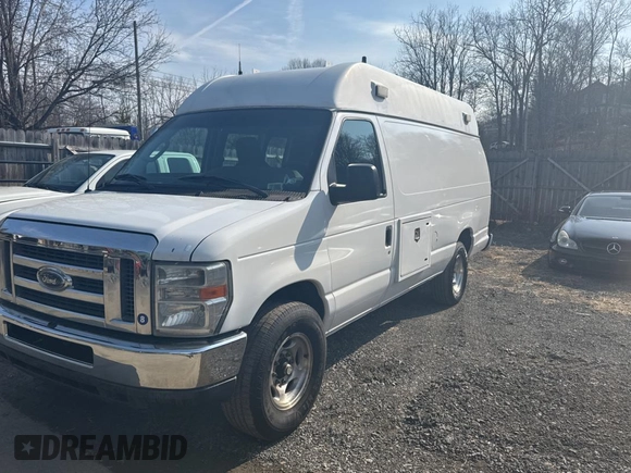 2011 Ford Econoline Cargo with VIN 1FTSS3ES3BDB09725, listed as a Copart auction lot 47953355 with 206,738 mi miles and Clean Title. Bid and sale history available at DreamBid. Image 2.