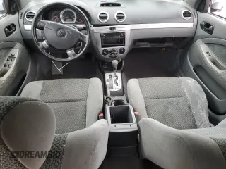 2005 Suzuki Reno S z VIN KL5JD66Z85K174255, wystawiony jako Copart lot #46405825 z przebiegiem 135 694 mil mil oraz Szkody całkowita. Historia ofert i sprzedaży dostępna na DreamBid. Obrazek 8.