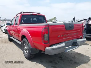 2003 Nissan Frontier SE z VIN 1N6ED29X83C440327, wystawiony jako IAAI lot #42565745 z przebiegiem 220 690 mil mil oraz . Historia ofert i sprzedaży dostępna na DreamBid. Obrazek 3.
